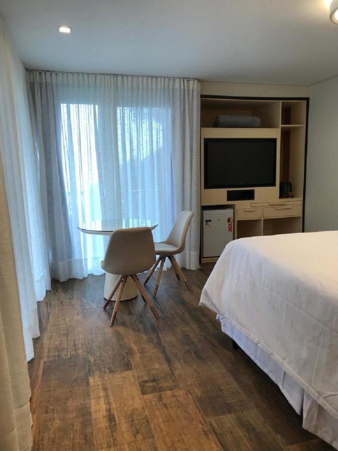Suites Refugio Do Vale 格拉玛多 外观 照片