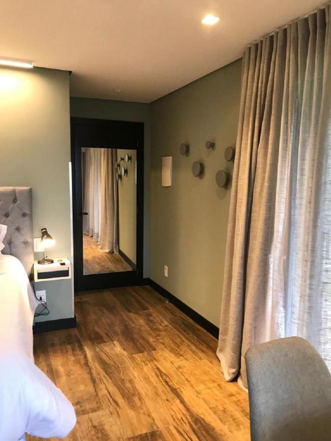 Suites Refugio Do Vale 格拉玛多 外观 照片