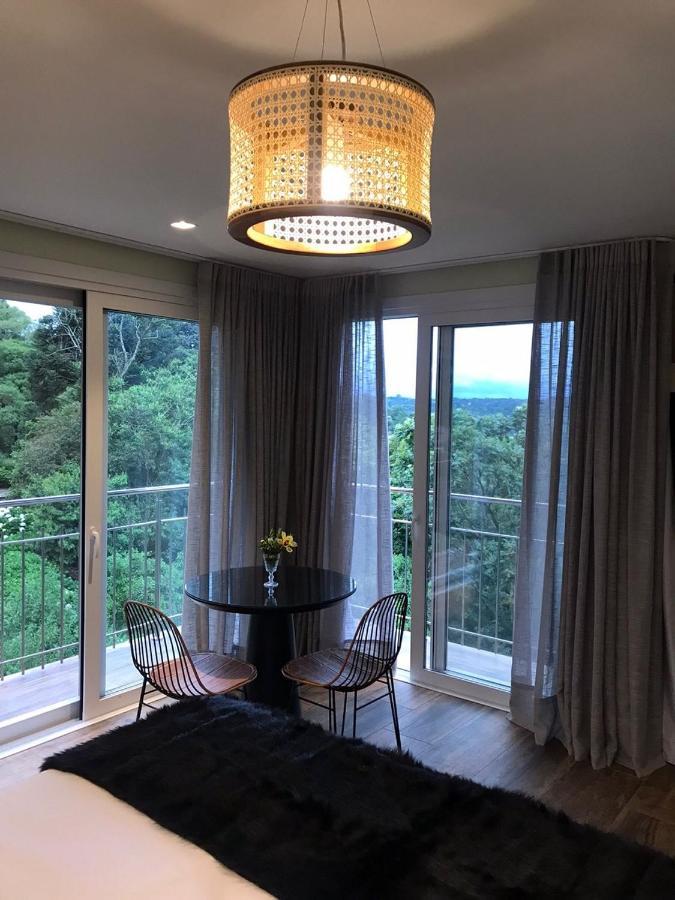 Suites Refugio Do Vale 格拉玛多 外观 照片