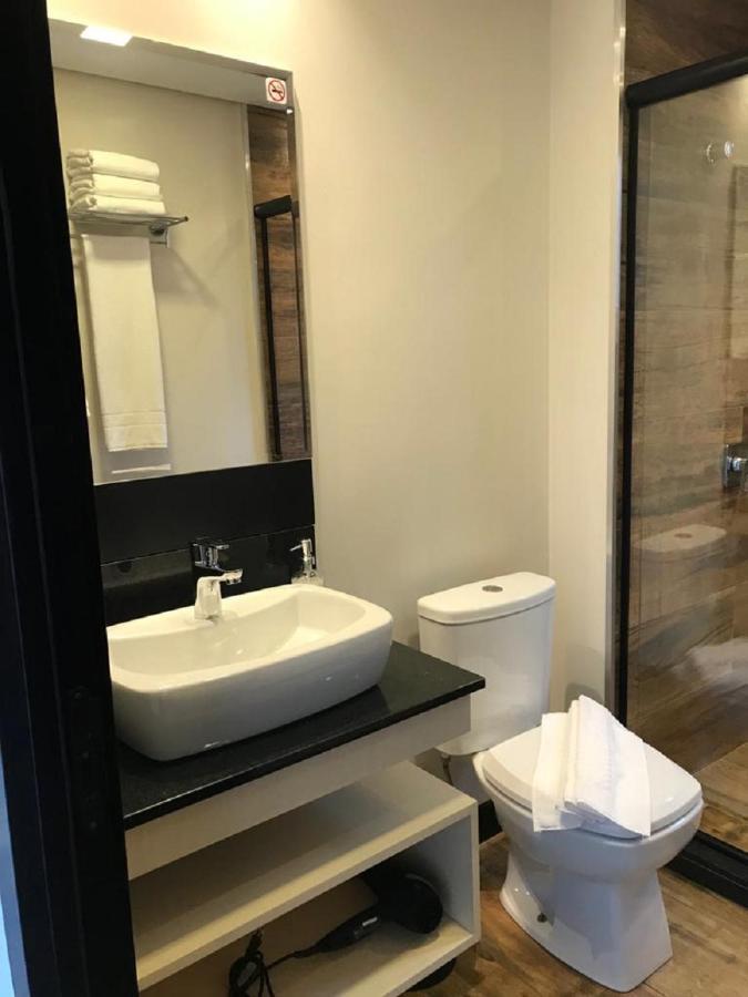 Suites Refugio Do Vale 格拉玛多 外观 照片