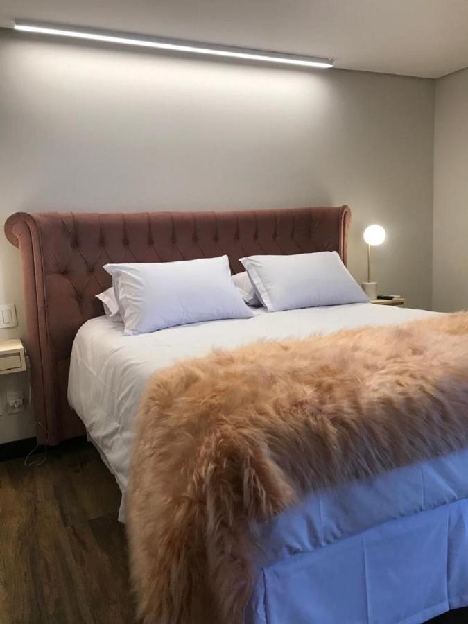 Suites Refugio Do Vale 格拉玛多 外观 照片