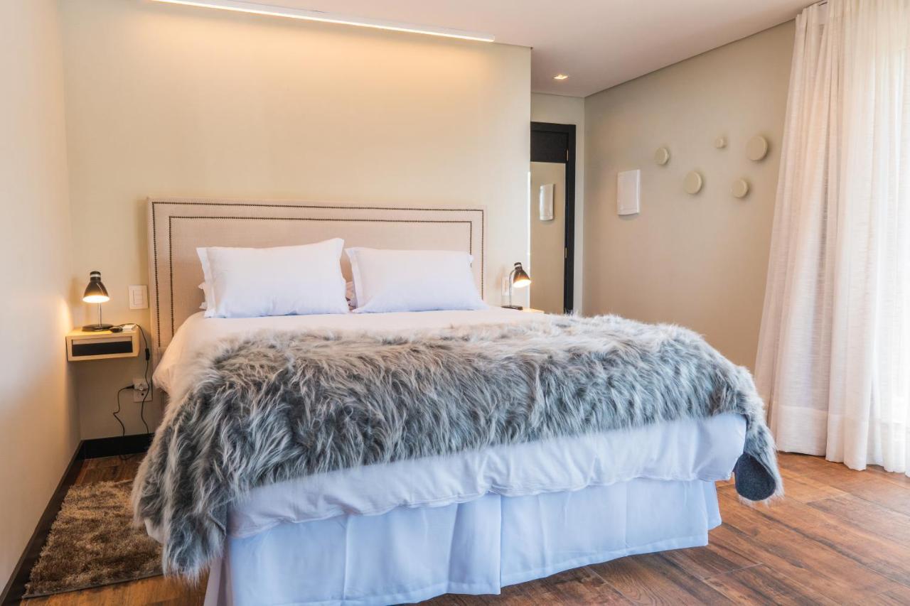 Suites Refugio Do Vale 格拉玛多 外观 照片