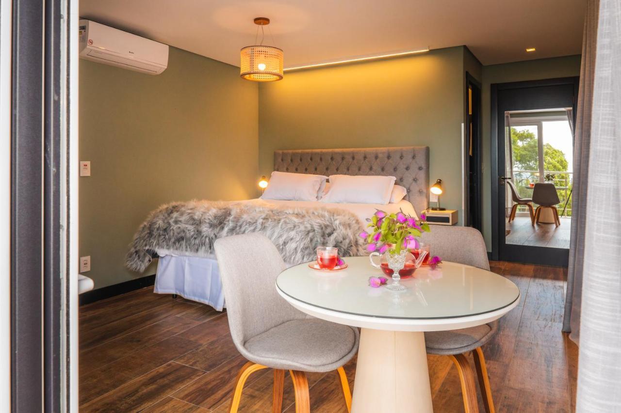 Suites Refugio Do Vale 格拉玛多 外观 照片